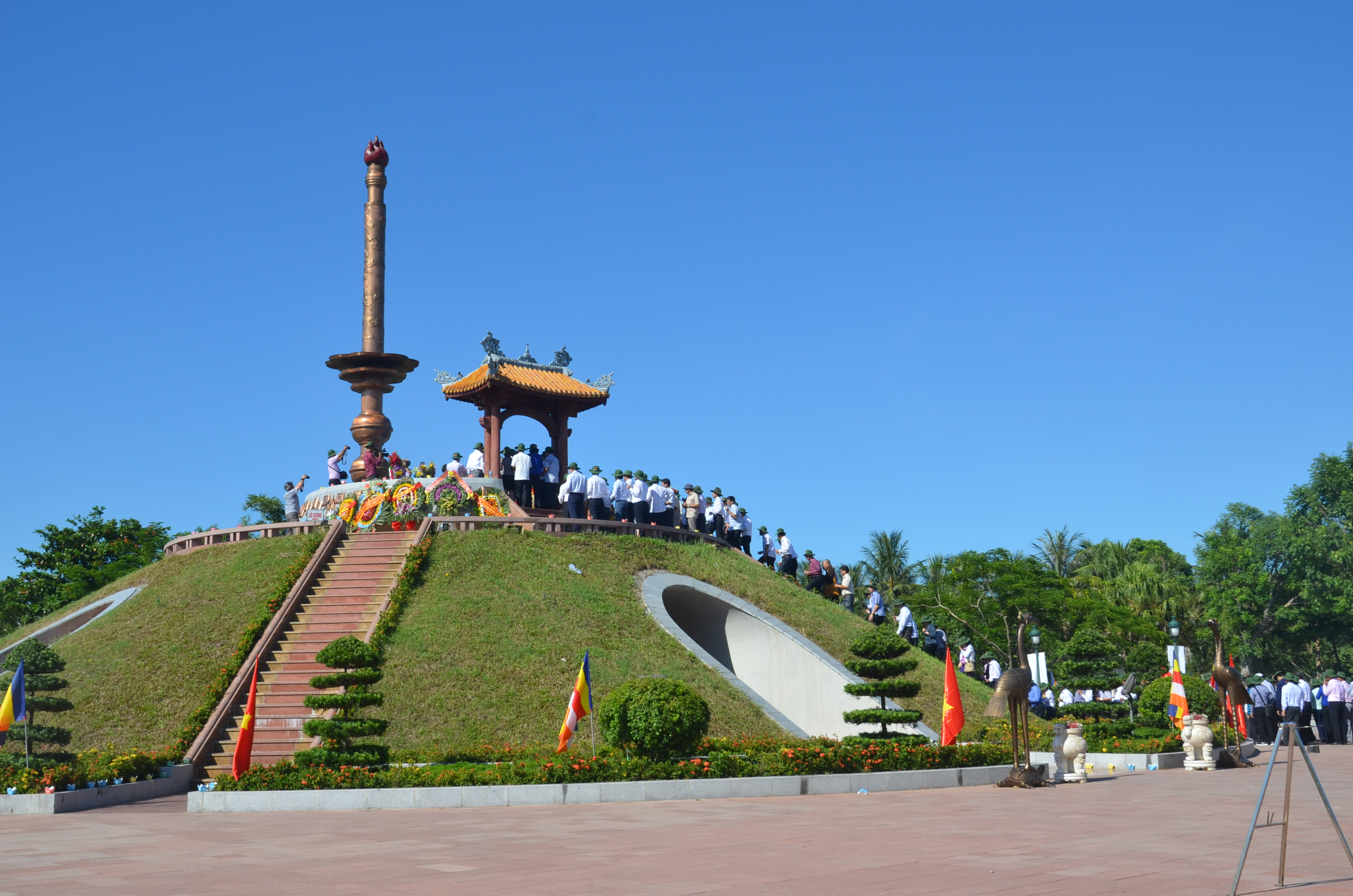 Thành Cổ Quảng Trị - Ảnh: Hoàng Danh